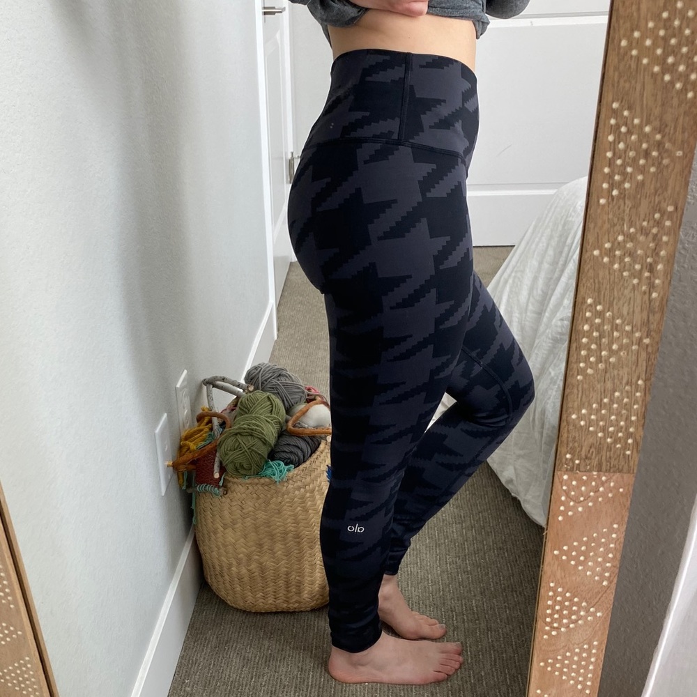 Alo Yoga Herringbone Airbrush Leggings